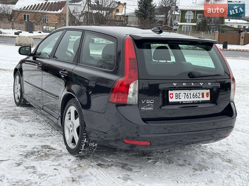 Универсал Volvo V50 2011 в Луцке
