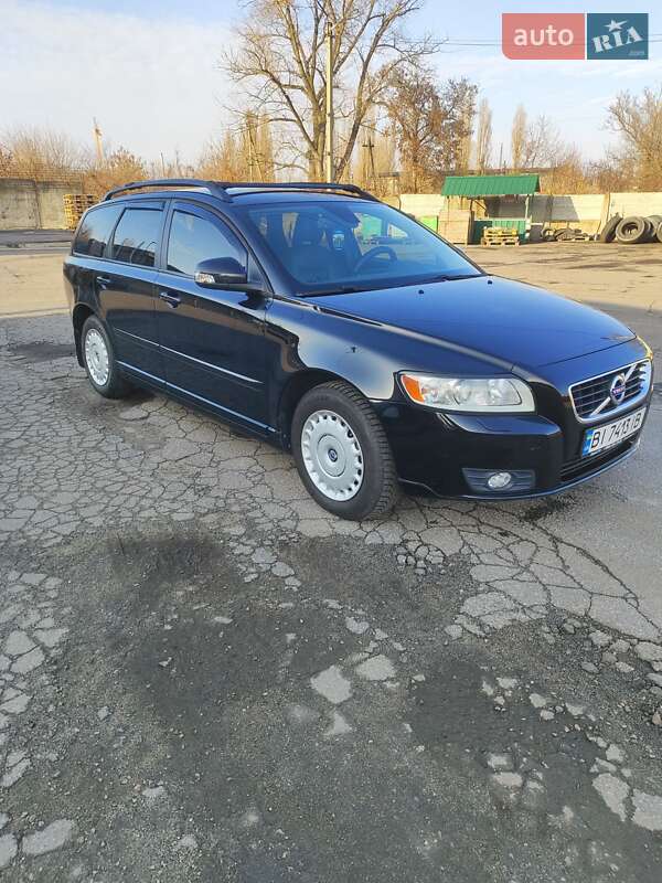 Универсал Volvo V50 2011 в Кременчуге фото 13 Универсал Volvo V50 2011 в Кременчуге