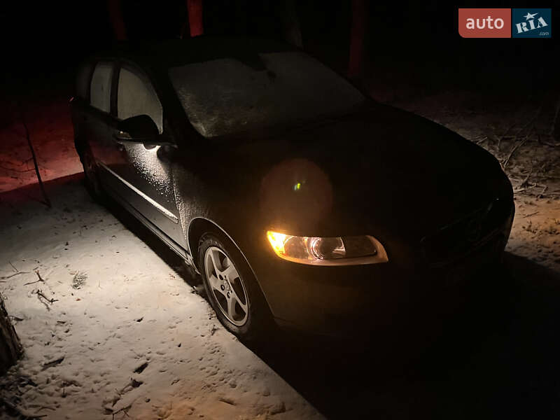 Универсал Volvo V50 2011 в Малине фото 5 Универсал Volvo V50 2011 в Малине