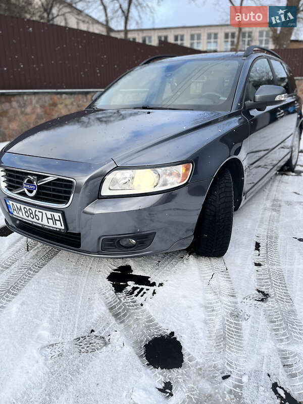 Универсал Volvo V50 2011 в Малине фото 25 Универсал Volvo V50 2011 в Малине