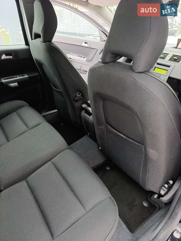 Универсал Volvo V50 2011 в Луцке