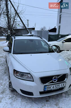Універсал Volvo V50 2011 в Львові
