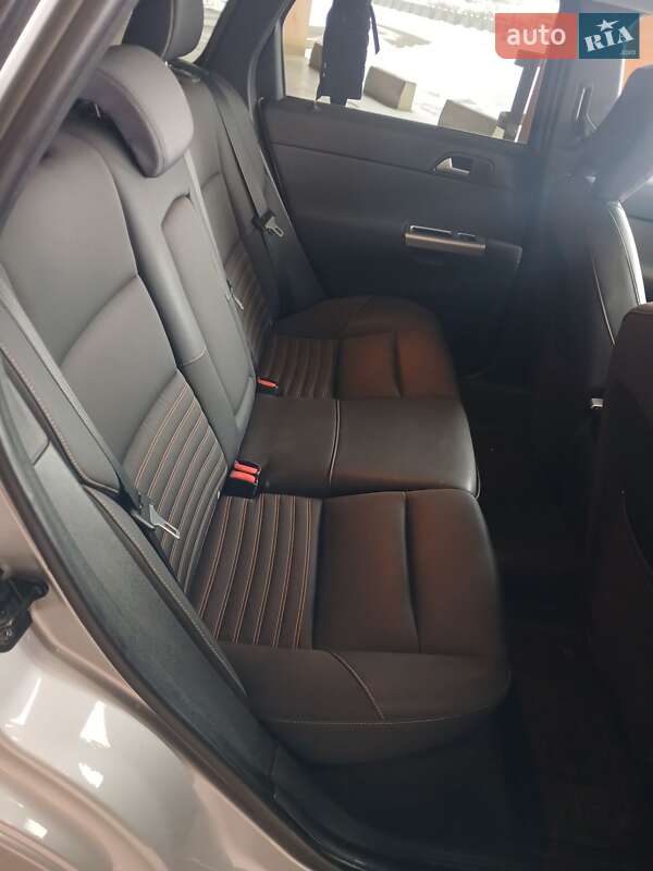 Универсал Volvo V50 2010 в Николаеве