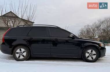 Универсал Volvo V50 2010 в Делятине