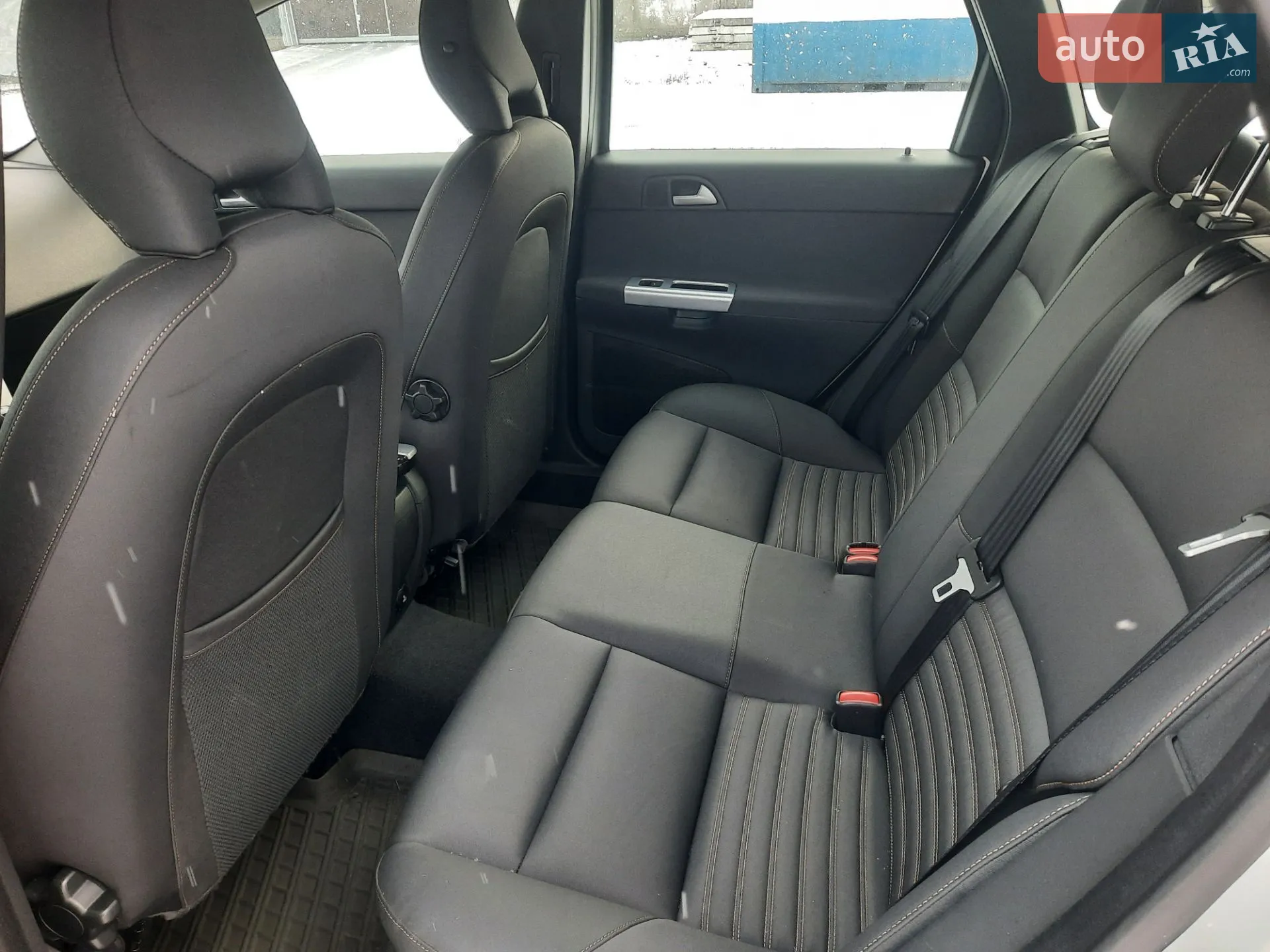 2011 Volvo V50 - мініатюра 22