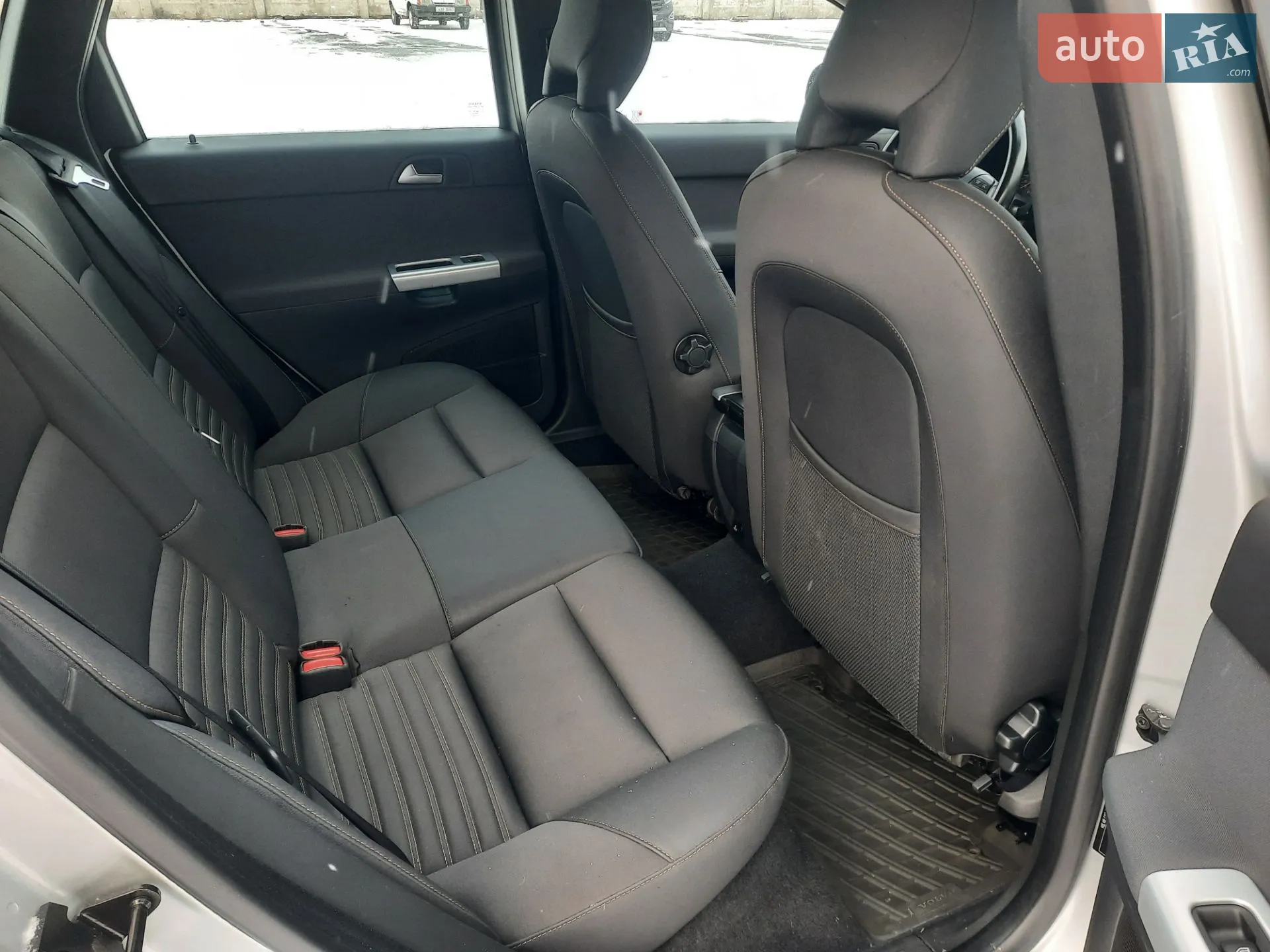 2011 Volvo V50 - мініатюра 26