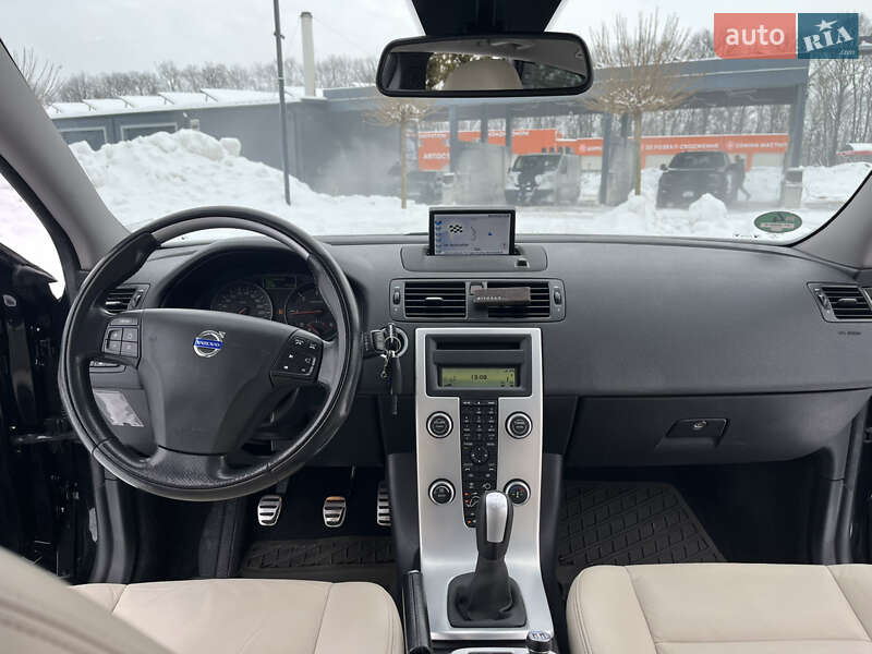 Универсал Volvo V50 2012 в Луцке