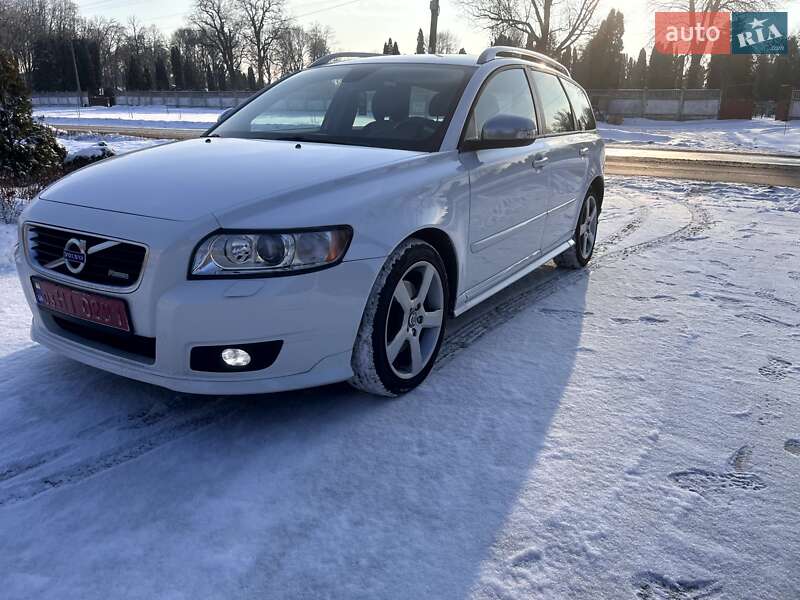 Универсал Volvo V50 2012 в Нежине