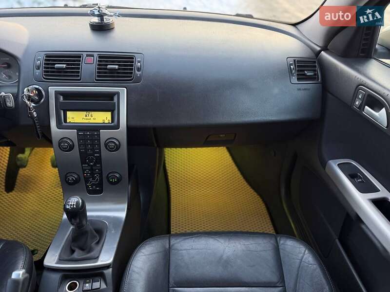 Универсал Volvo V50 2006 в Киеве