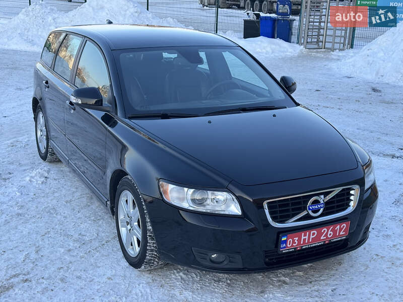 Универсал Volvo V50 2011 в Луцке
