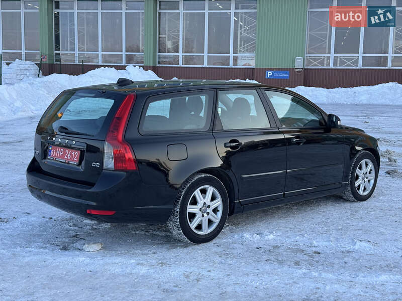 Универсал Volvo V50 2011 в Луцке