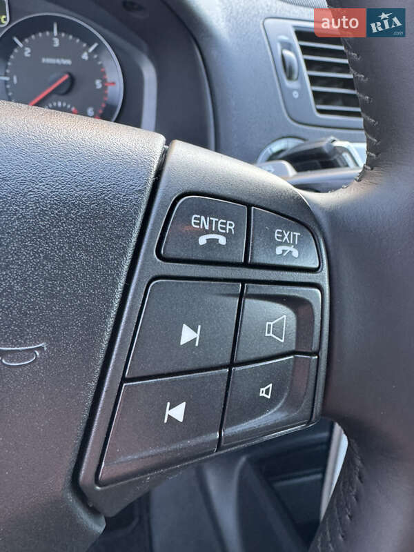 Универсал Volvo V50 2011 в Луцке