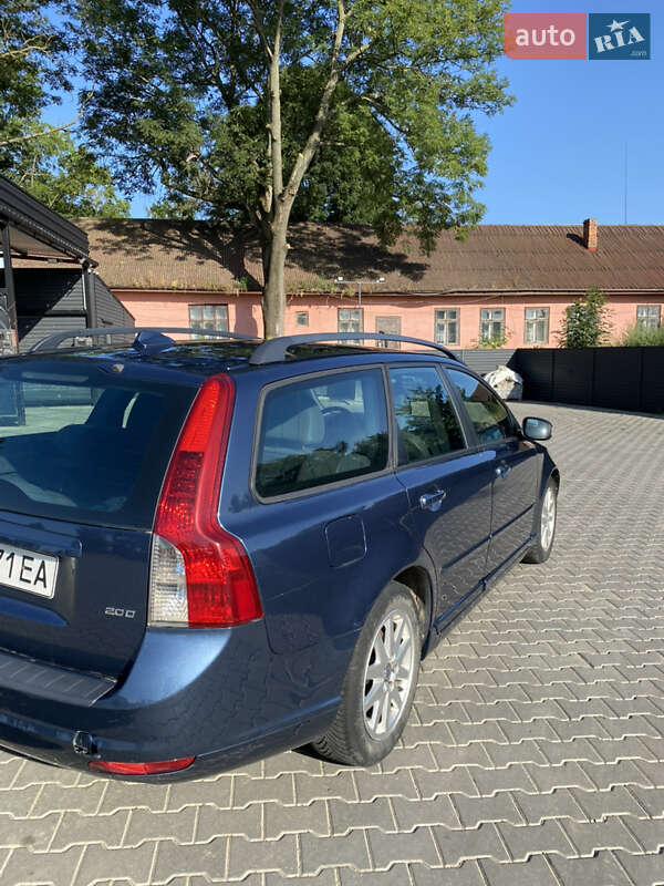 Универсал Volvo V50 2008 в Каменке