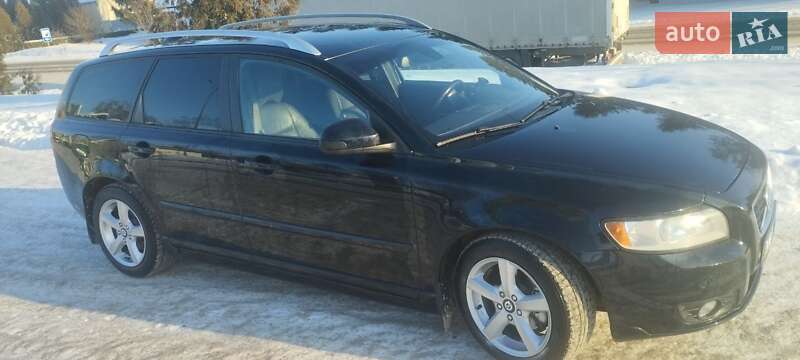 Универсал Volvo V50 2011 в Баре