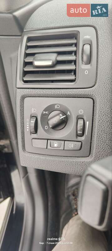 Универсал Volvo V50 2011 в Баре