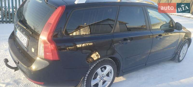 Универсал Volvo V50 2011 в Баре