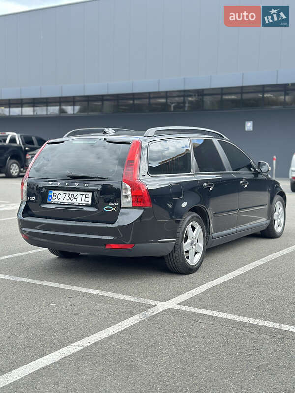 Универсал Volvo V50 2009 в Киеве