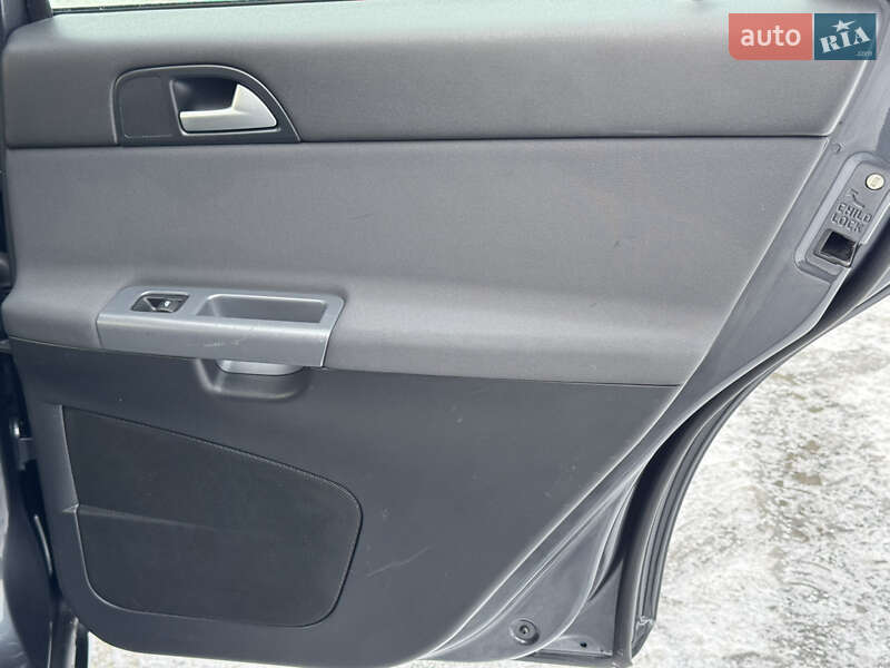 Универсал Volvo V50 2011 в Стрые фото 79 Универсал Volvo V50 2011 в Стрые