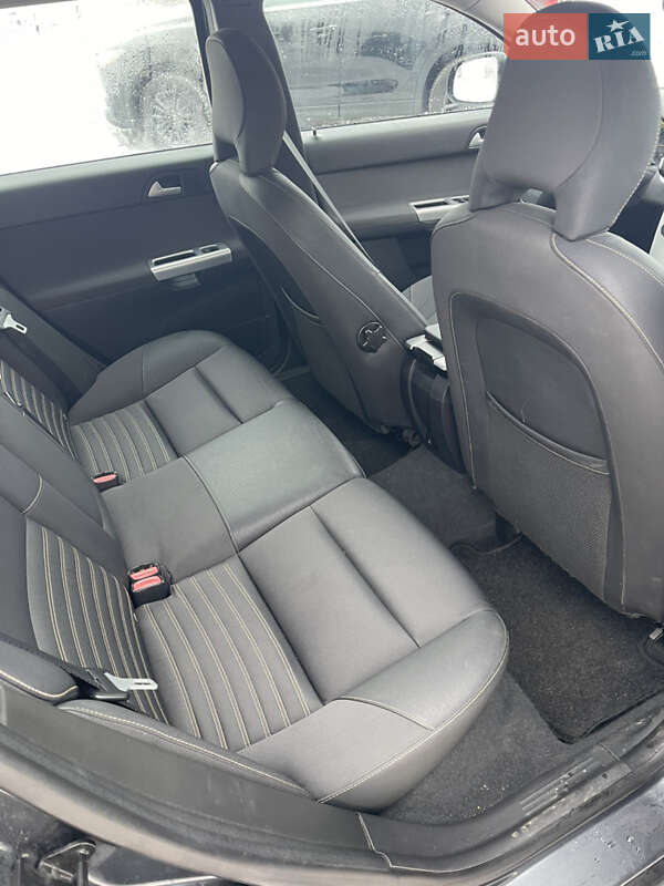 Универсал Volvo V50 2010 в Ровно