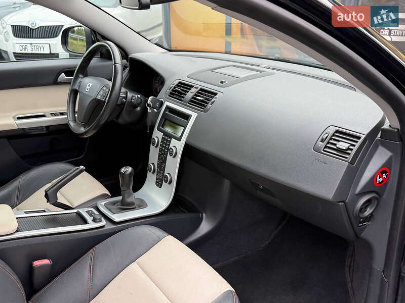 Универсал Volvo V50 2011 в Стрые