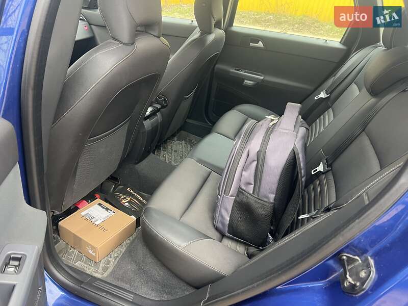 Универсал Volvo V50 2008 в Николаеве фото 10 Универсал Volvo V50 2008 в Николаеве