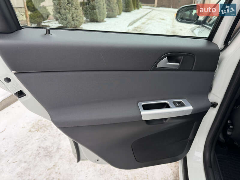 Универсал Volvo V50 2011 в Стрые фото 35 Универсал Volvo V50 2011 в Стрые