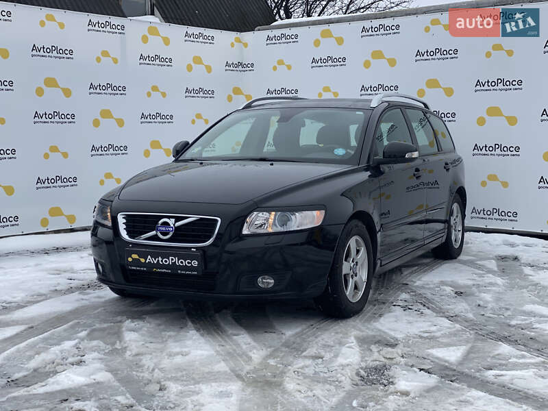 Volvo V50 2011