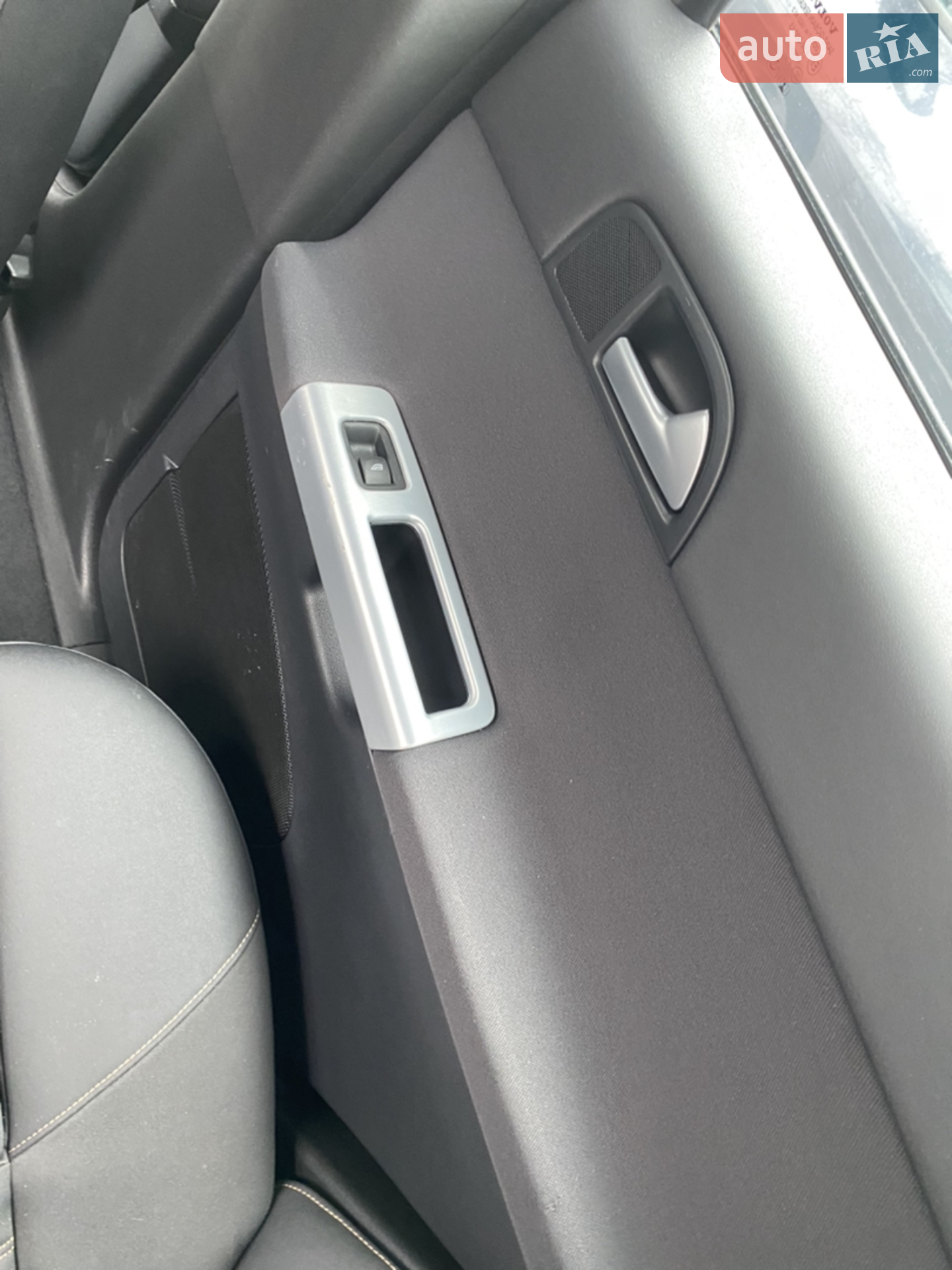 2011 Volvo V50 - мініатюра 20