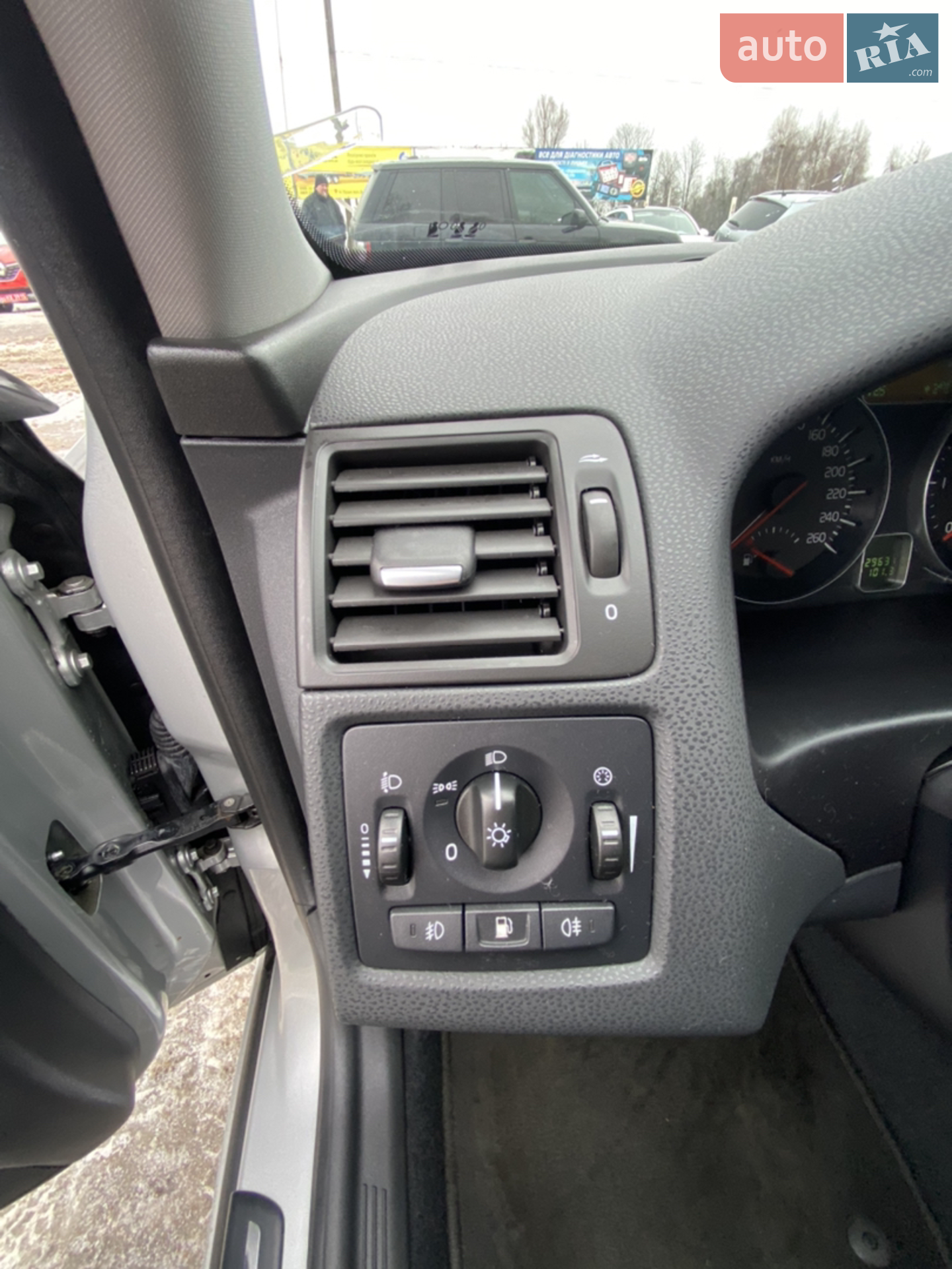 2011 Volvo V50 - мініатюра 24