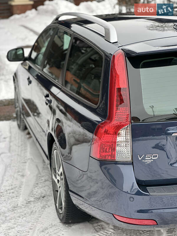 Универсал Volvo V50 2012 в Стрые фото 40 Универсал Volvo V50 2012 в Стрые