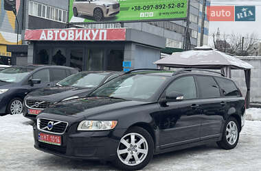 Універсал Volvo V50 2010 в Києві