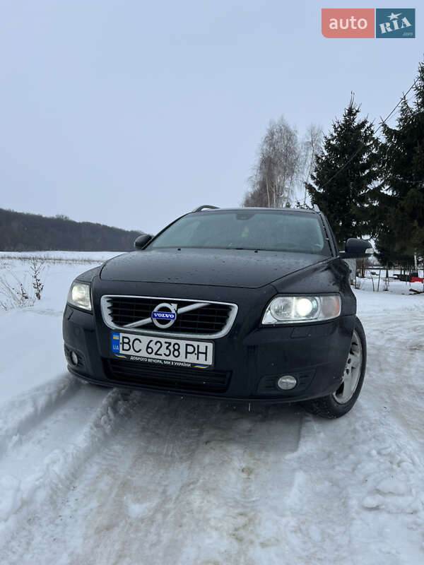 Volvo V50 2012