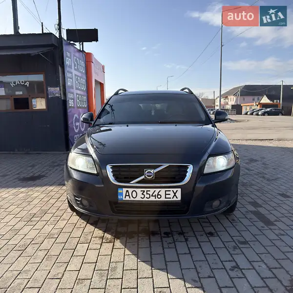 Volvo V50 2009