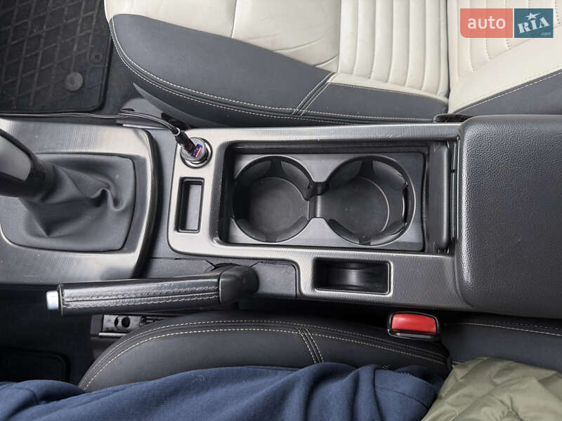 Универсал Volvo V50 2010 в Киеве