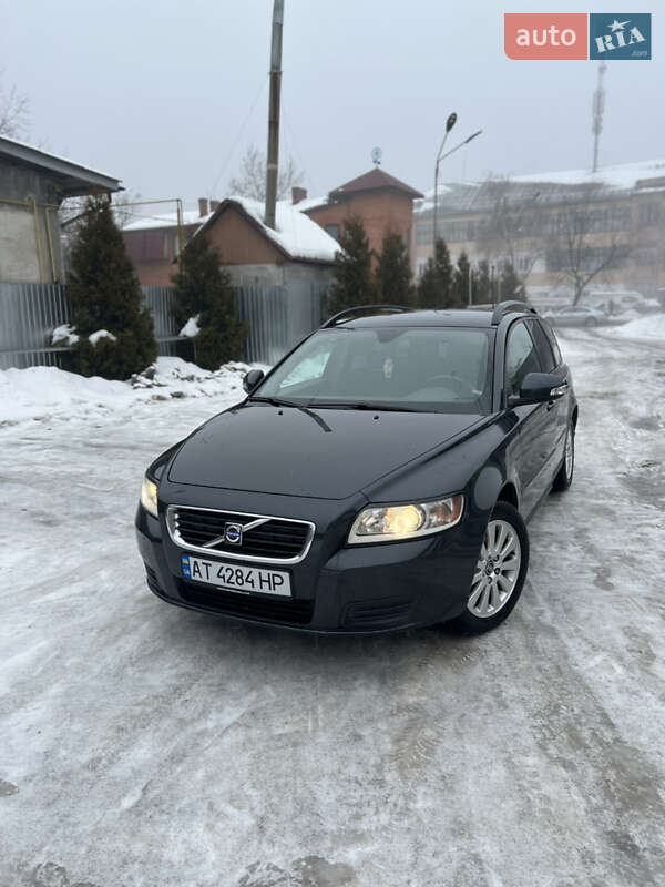 Volvo V50 2010 Volvo V50 2010