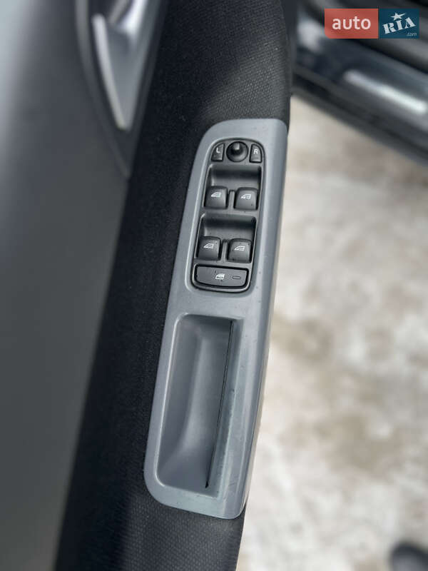 Универсал Volvo V50 2010 в Ивано-Франковске