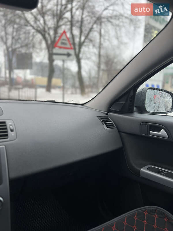 Универсал Volvo V50 2010 в Ивано-Франковске