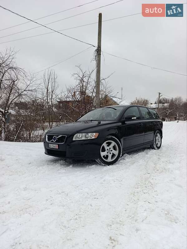 Универсал Volvo V50 2011 в Луцке