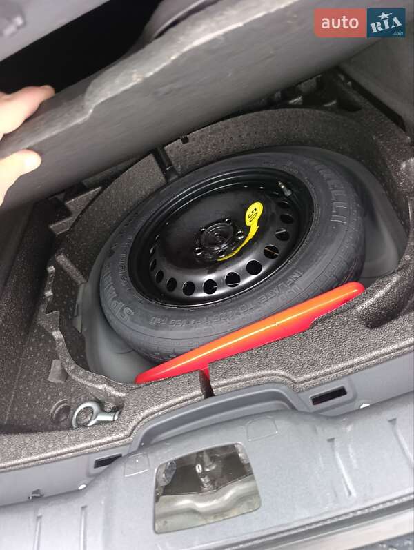 Универсал Volvo V50 2011 в Луцке