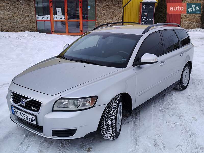 Універсал Volvo V50 2010 в Ковелі