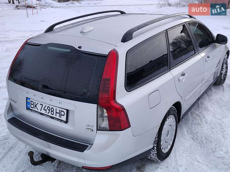 Універсал Volvo V50 2010 в Ковелі