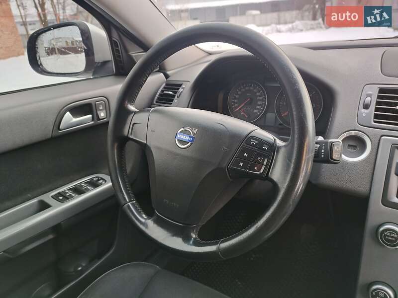 Універсал Volvo V50 2010 в Ковелі
