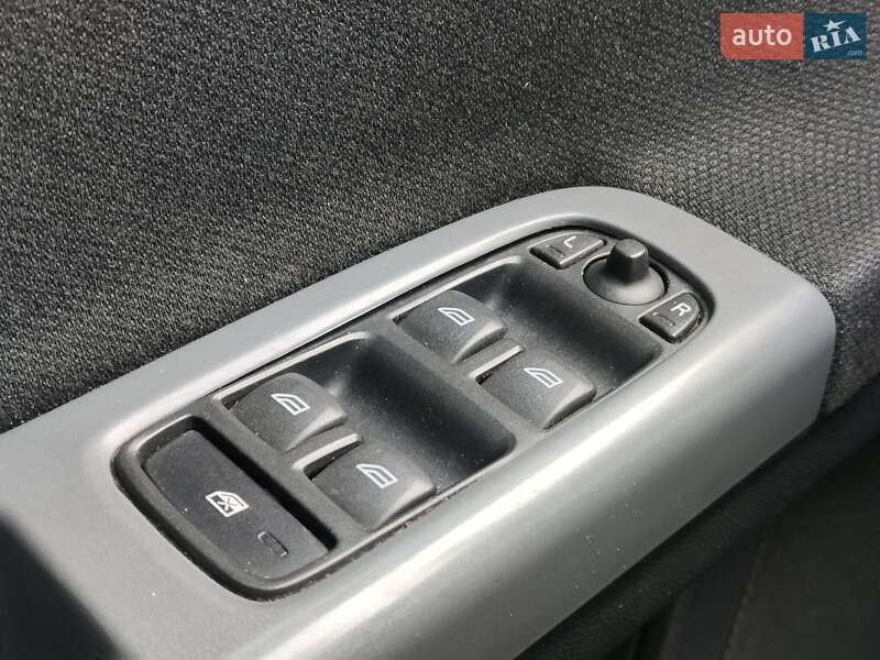 Універсал Volvo V50 2010 в Ковелі