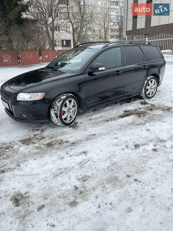 Универсал Volvo V50 2011 в Виннице
