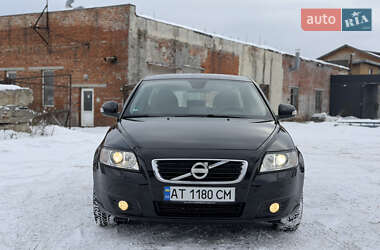 Універсал Volvo V50 2010 в Івано-Франківську