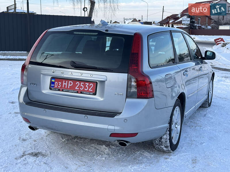 Универсал Volvo V50 2010 в Луцке фото 14 Универсал Volvo V50 2010 в Луцке