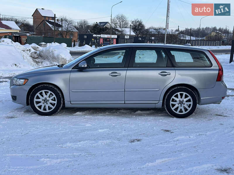 Универсал Volvo V50 2010 в Луцке фото 24 Универсал Volvo V50 2010 в Луцке