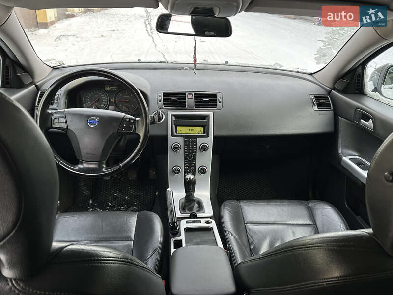 Универсал Volvo V50 2010 в Хмельницком фото 2 Универсал Volvo V50 2010 в Хмельницком