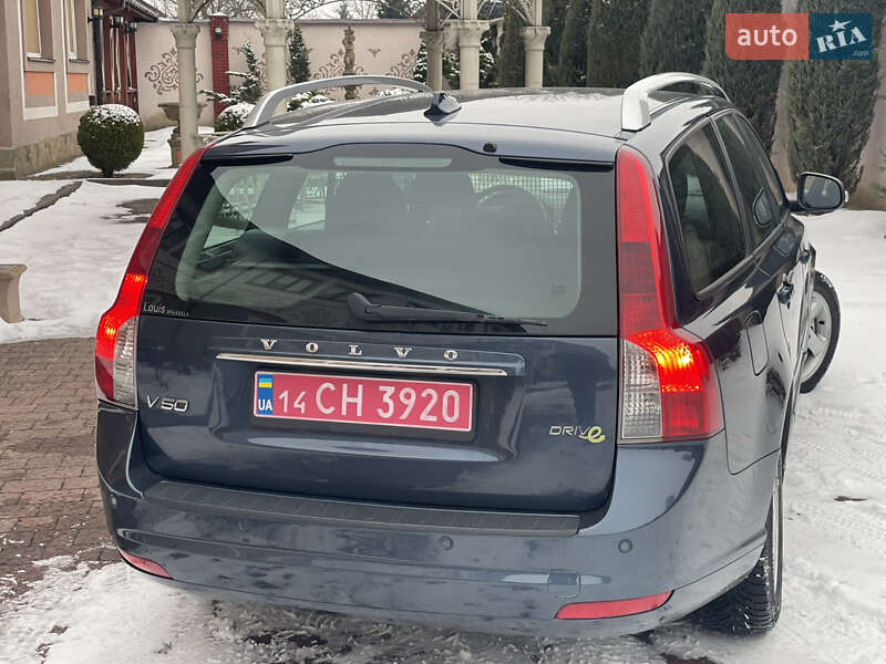 Універсал Volvo V50 2011 в Стрию