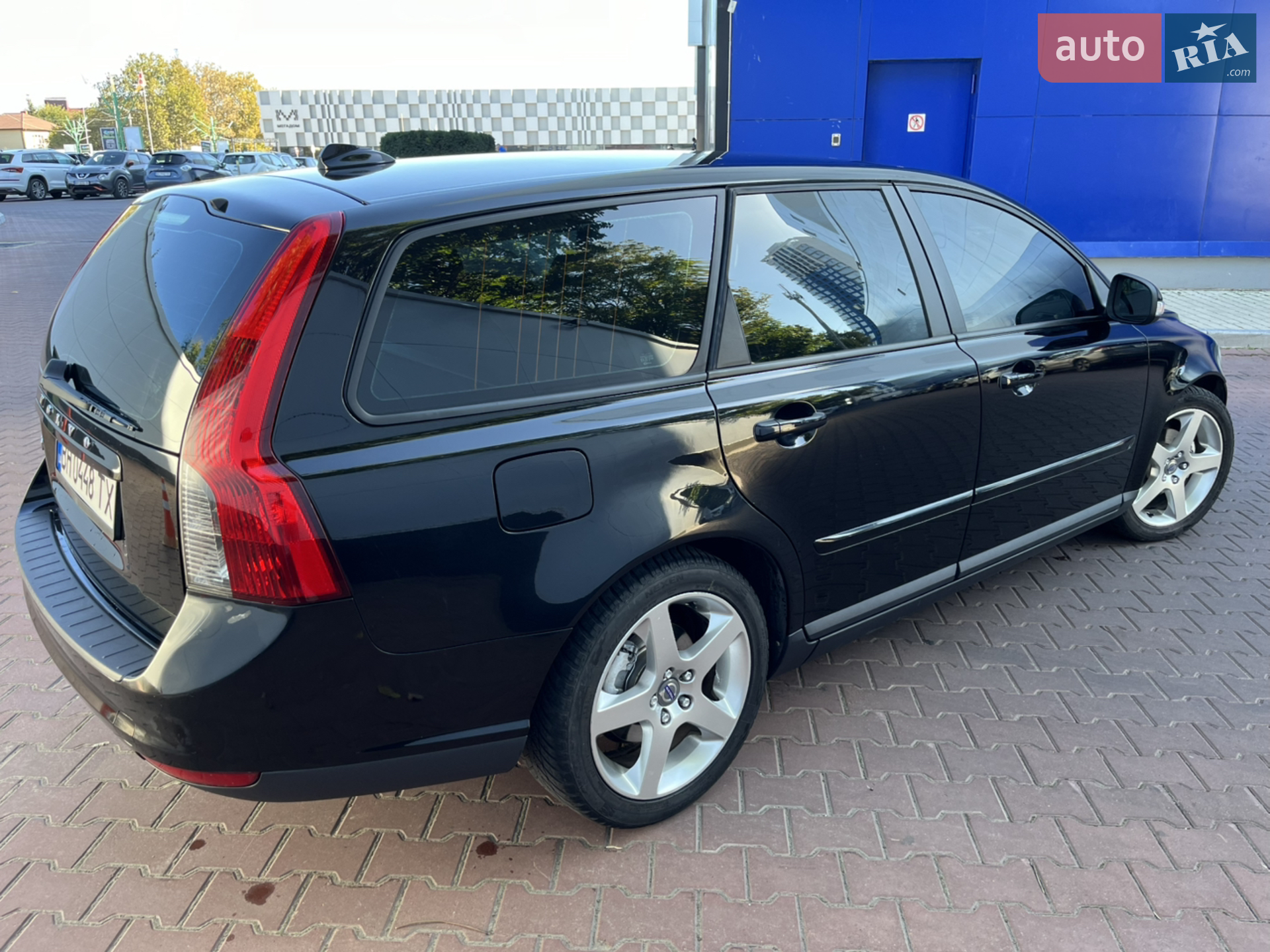 2011 Volvo V50 - мініатюра 8